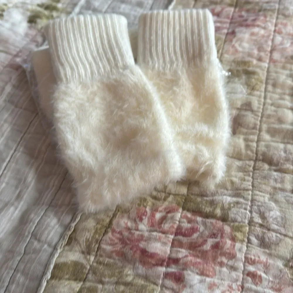 NEW! COZY 1 pr 🌺Coquette💝 Faux Mink Fleece Soft Winter Fingerless Gloves